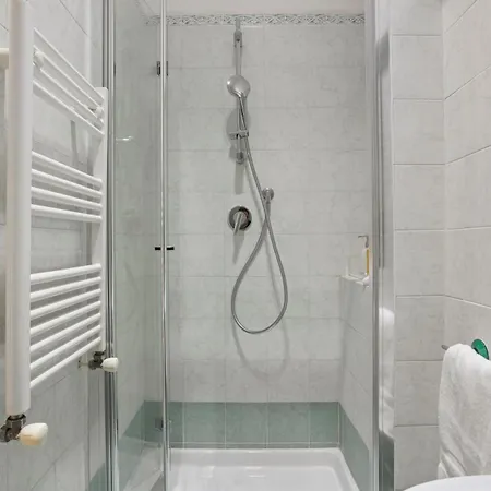 Visconti58 Boutique House - Modern With Balcony Apartman